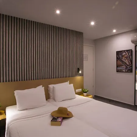 White Luxury Bed & Breakfast 2*