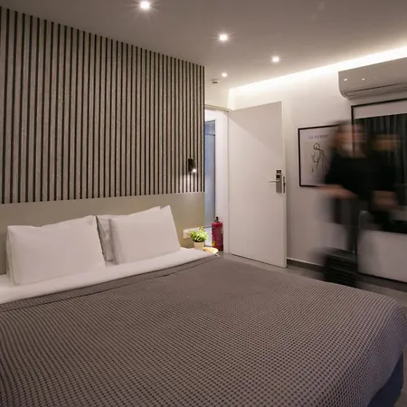 White Luxury 2* Thessaloníki